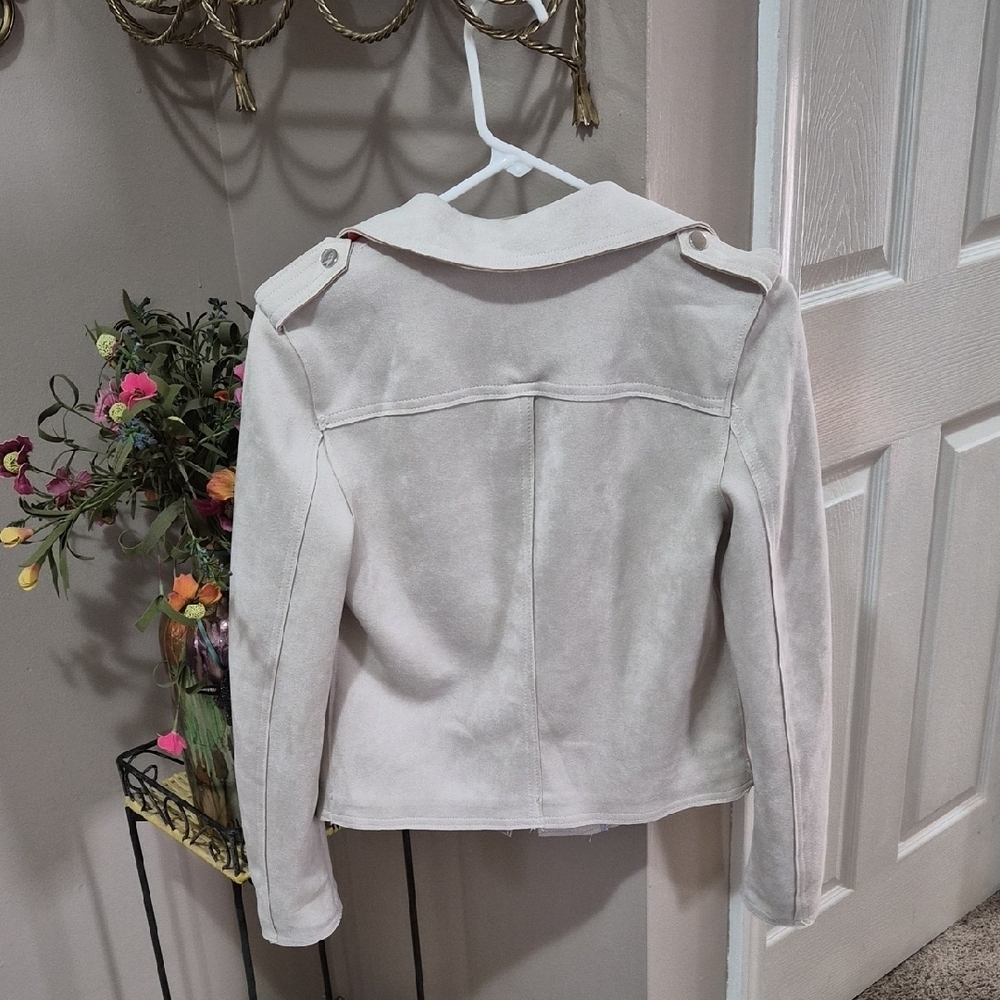 Philosophy Women's Light Cream Blazer with Zipper Accents - Picture 2 of 6